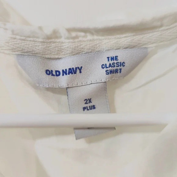 Old Navy White Button Down Shirt - Picture 3 of 4